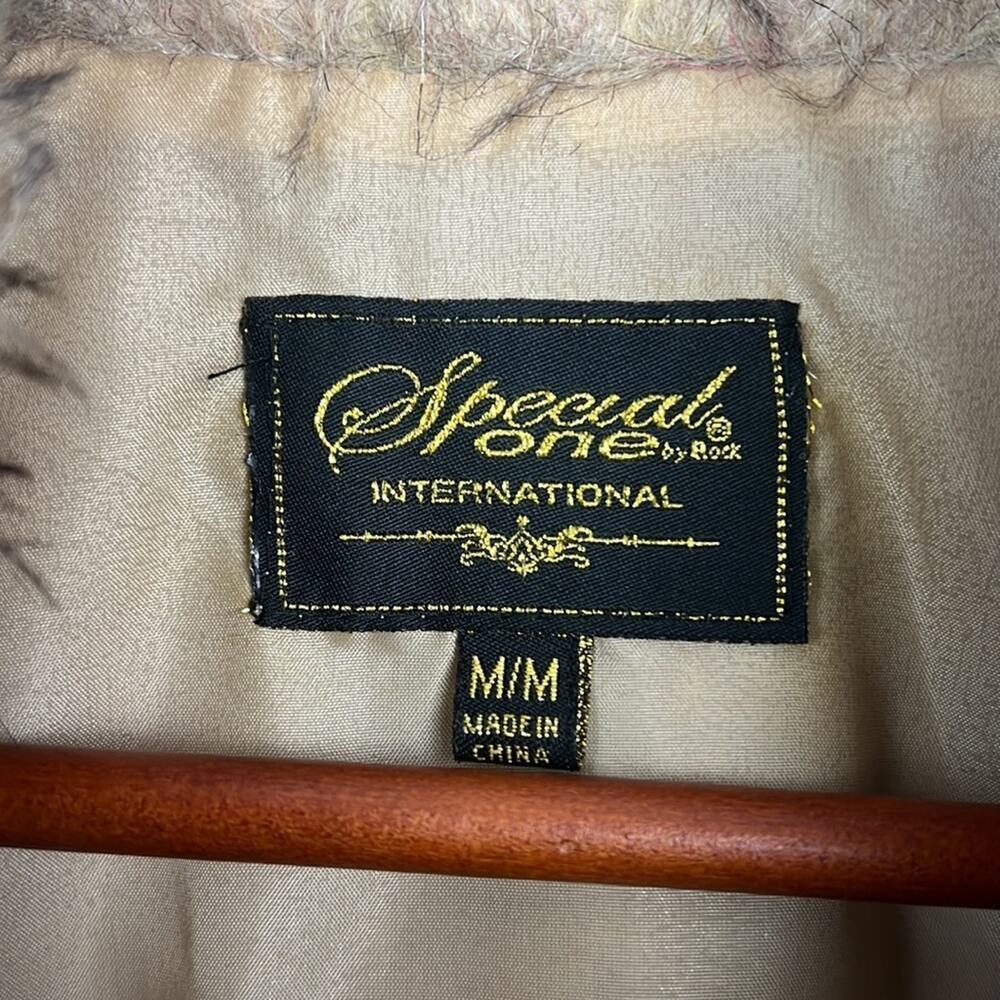 Special One by Rock International faux fur lined vest size medium - Picture 3 of 9